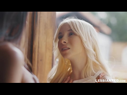 ❤️ Umuwi si Girl pagkalipas ng ilang buwan at kinain niya ang puki ng kanyang madrasta ❤❌ super sex sa tl.moresexmovies.ru